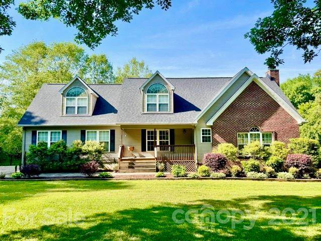 127 Flora Lane - Photo 1