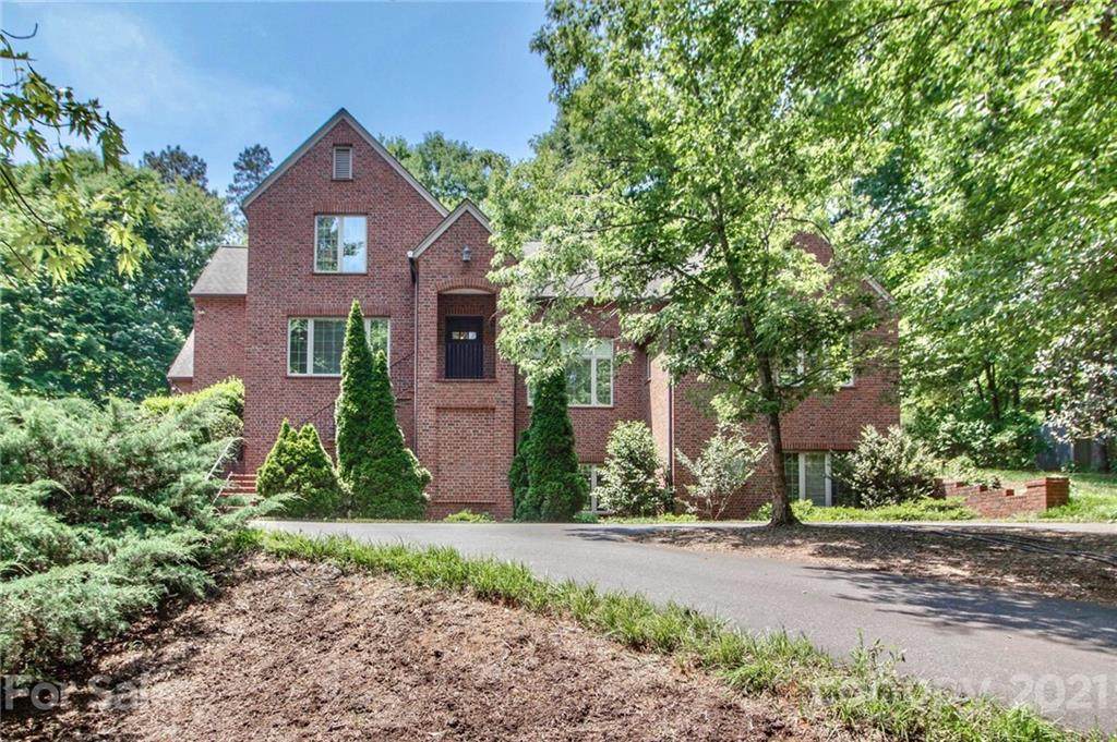2039 Chipley Ford Road - Photo 1