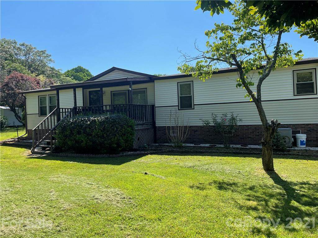 5638 Liberty Hill Road - Photo 1