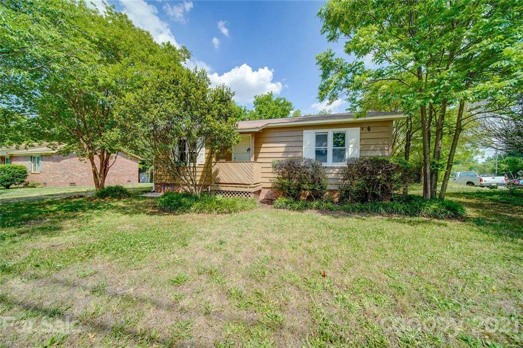 208 Cummings Street - Photo 1