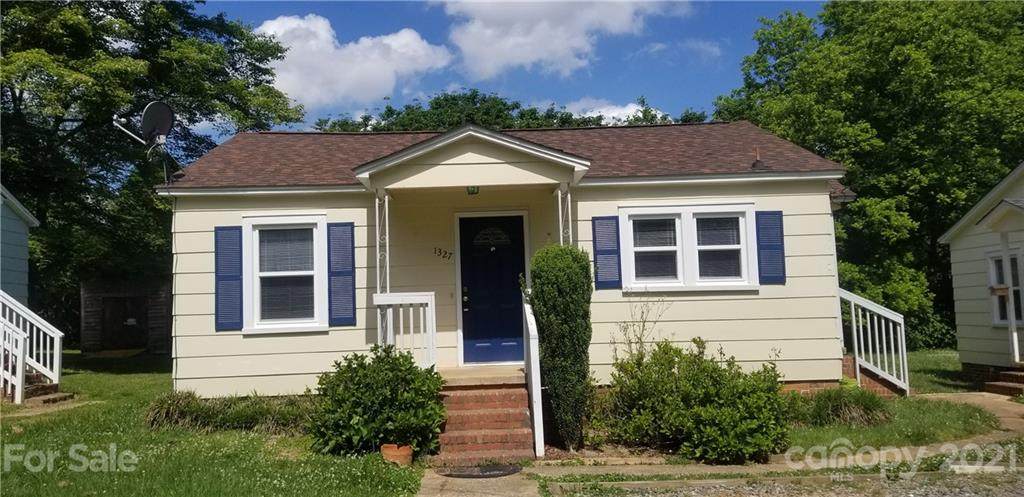 1327 Second Street - Photo 1