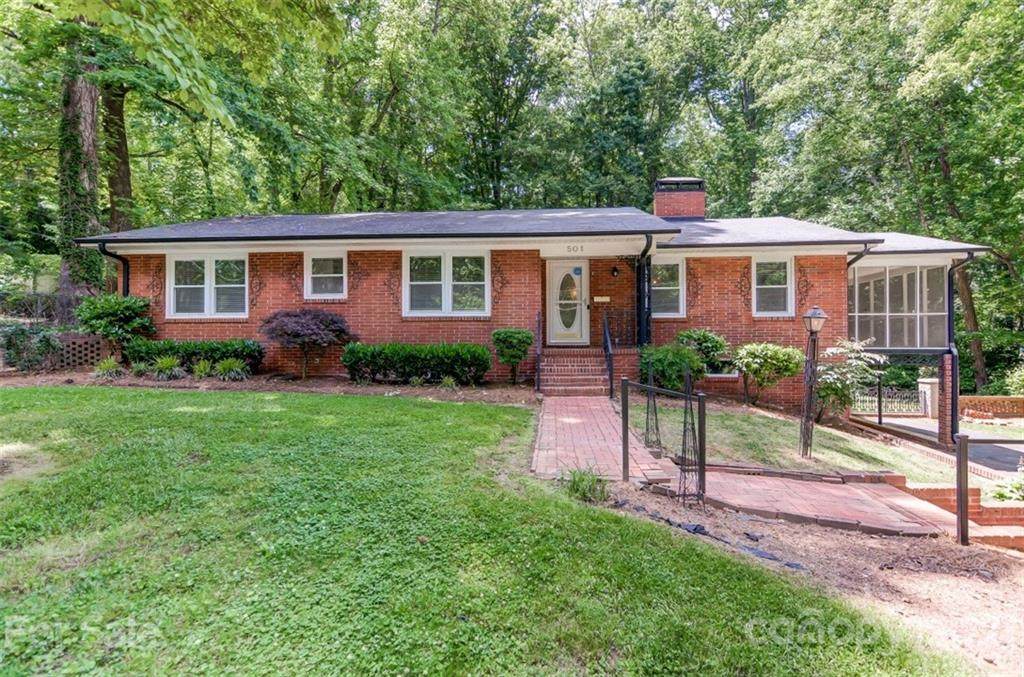 501 Dunham Road - Photo 1
