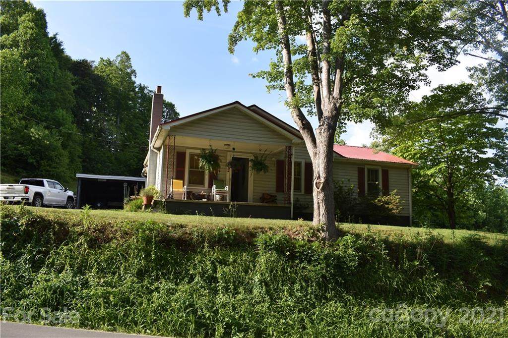 1081 Goose Creek Road - Photo 1