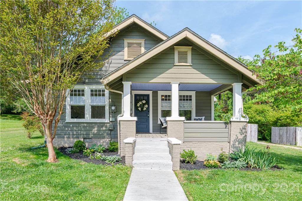 845 Temon Street - Photo 1