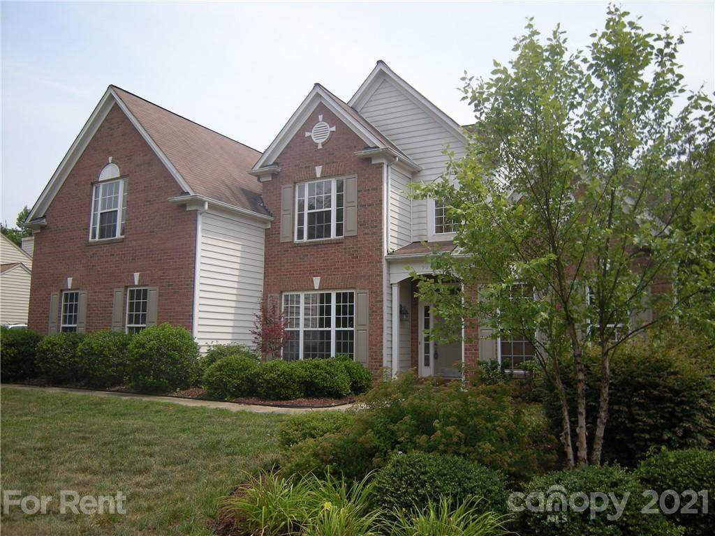 9913 Zackery Avenue - Photo 1