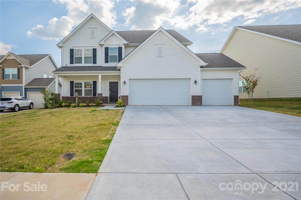 136 Jana Drive - Photo 1