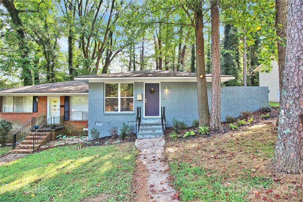 1719 Herrin Avenue - Photo 1