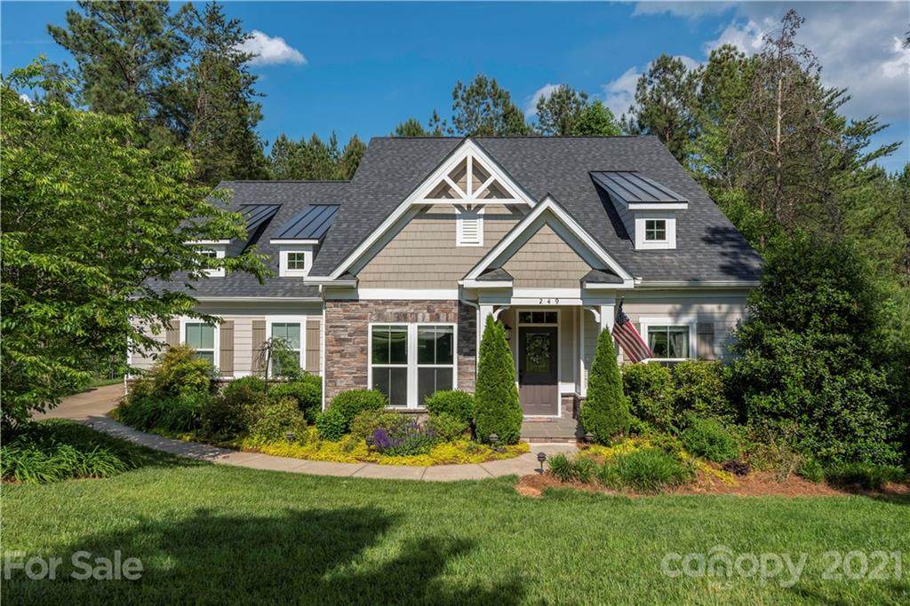 249 Ashmore Circle - Photo 1