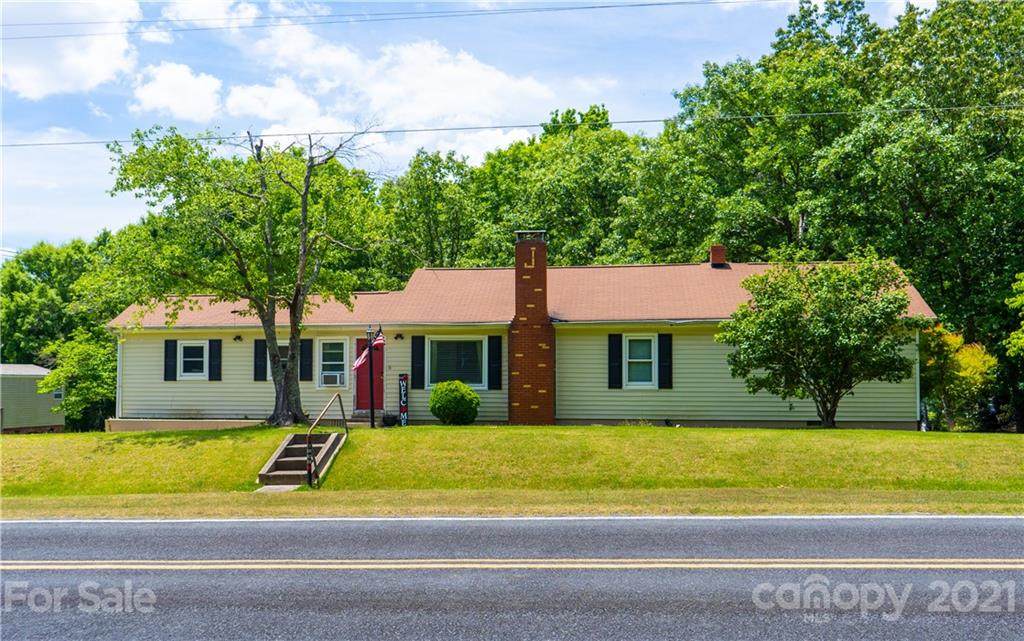 1909 Sandy Ridge Road - Photo 1