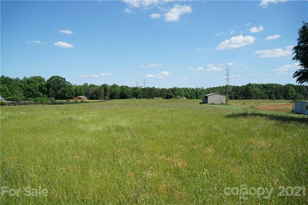 15500 Hubbard Road - Photo 1