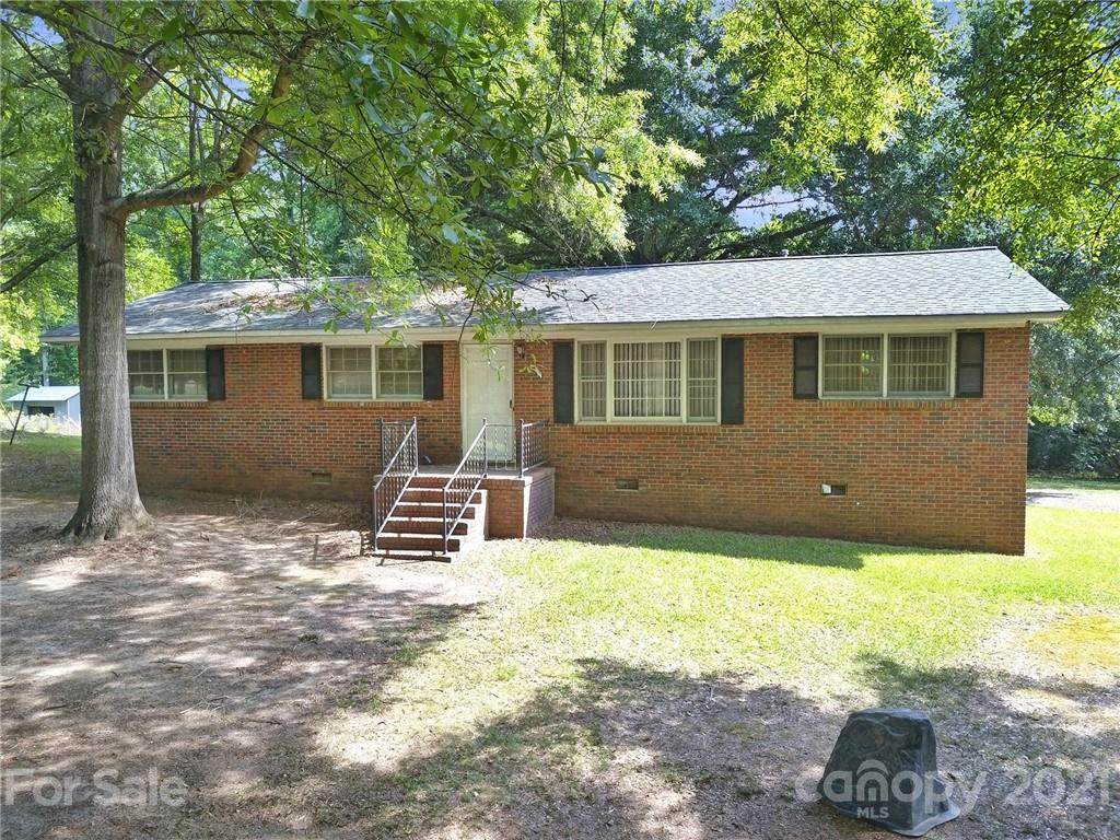 2640 Holbrook Road - Photo 1