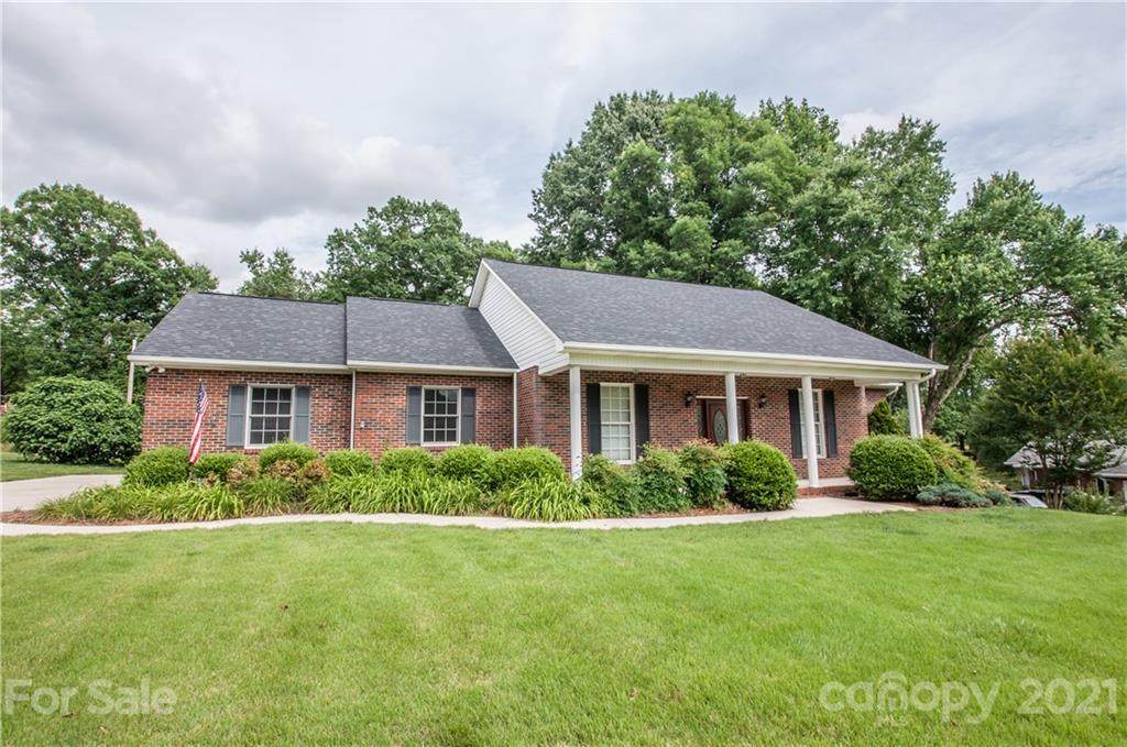 2640 Fines Creek Drive - Photo 1
