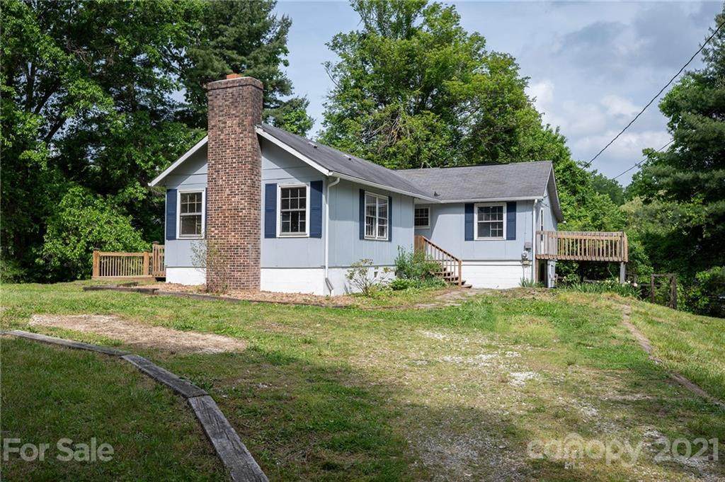 10 Fair Oaks Road - Photo 1