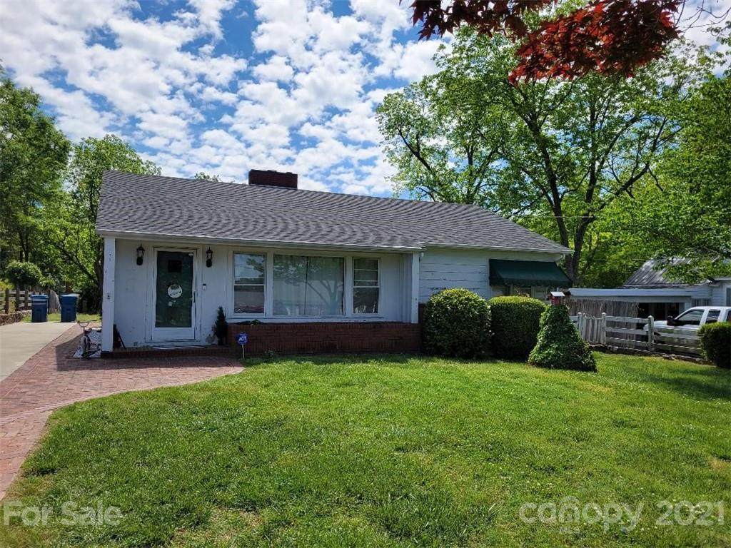 412 Wood Street - Photo 1