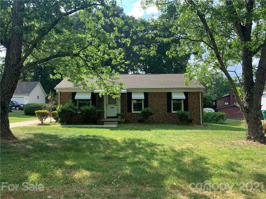 1805 Cedrow Drive - Photo 1