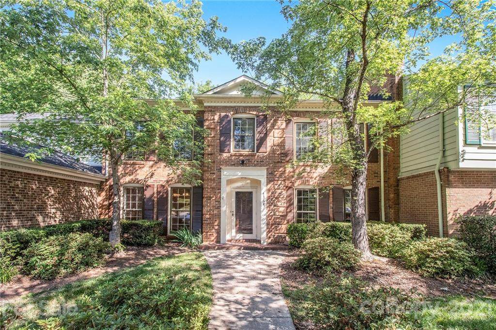 4364 Woodglen Lane - Photo 1