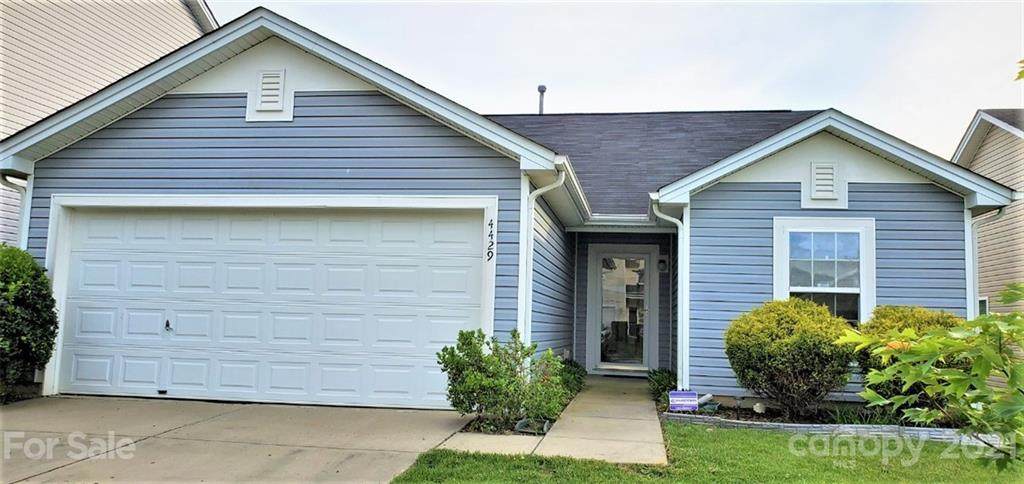 4429 Kiddle Lane - Photo 1