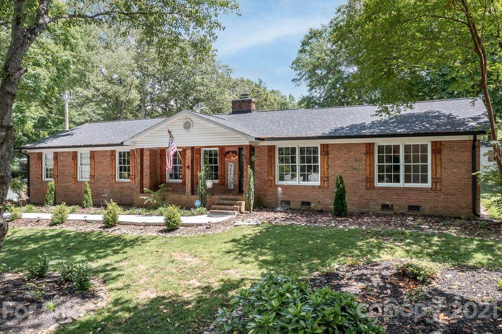718 Hoke Street - Photo 1