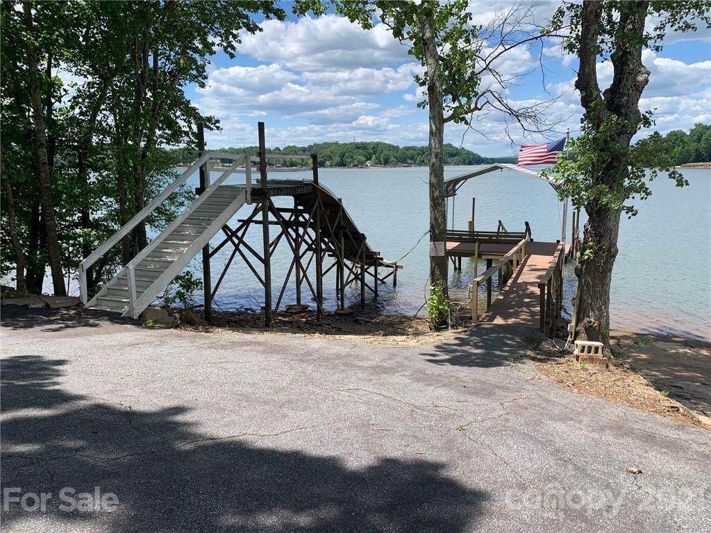 4686 Bear Cove Road - Photo 1