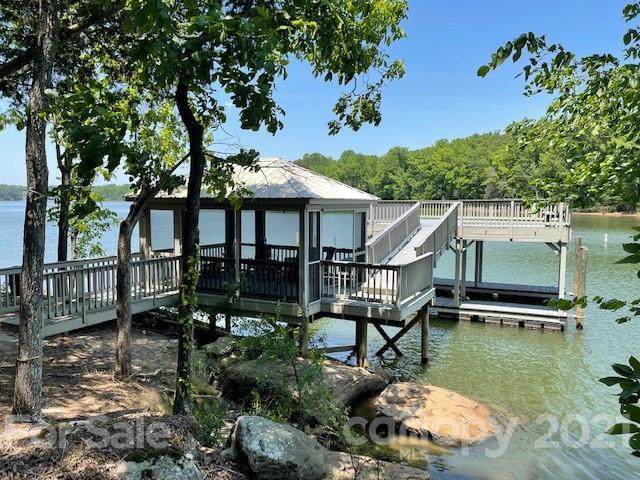 11947 Pinnacle Point Lane - Photo 1