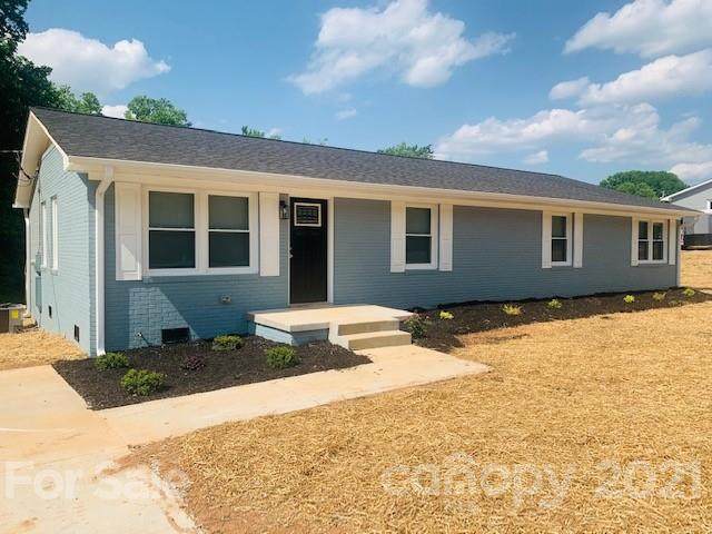 901 Oakvale Drive - Photo 1