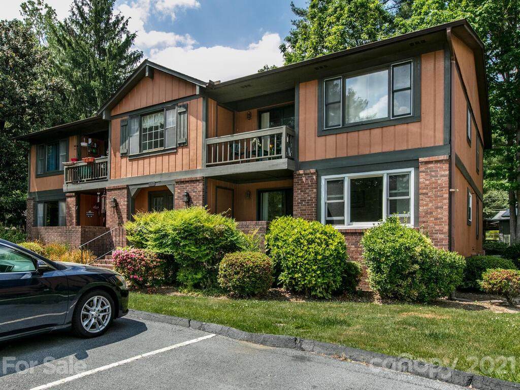 1767 Haywood Manor Road - Photo 1
