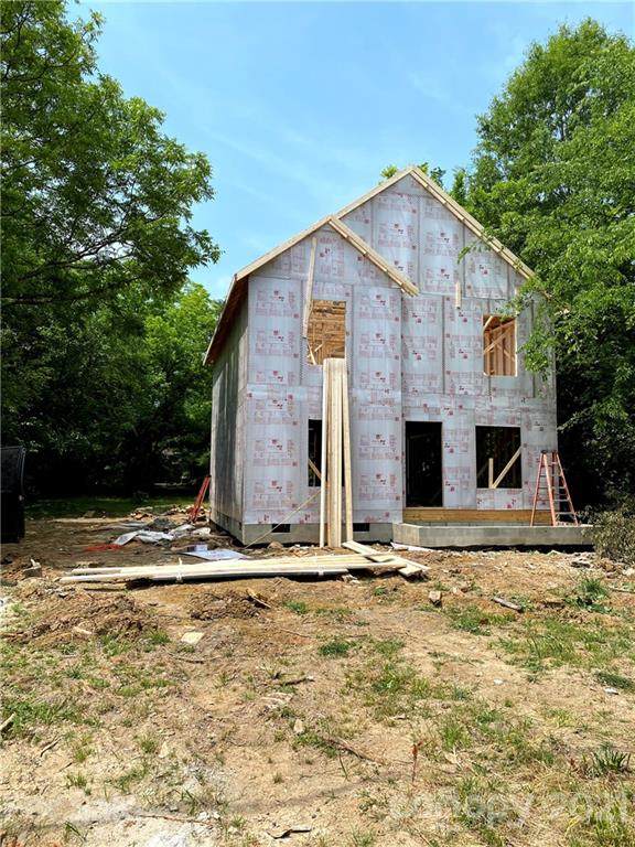 542 Oates Street - Photo 1