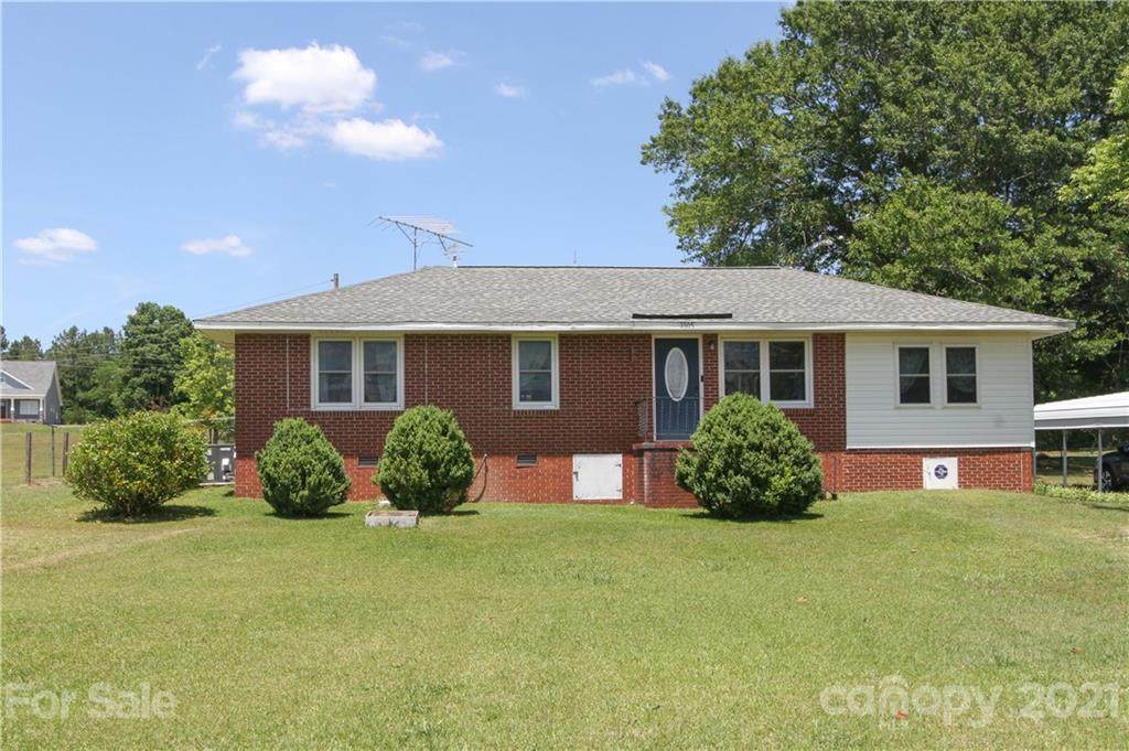 3505 Valley Drive - Photo 1