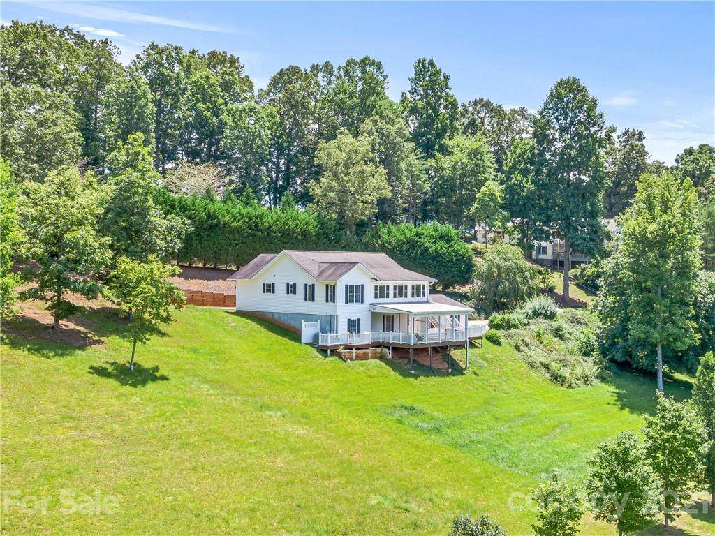 295 Center Trace - Photo 1