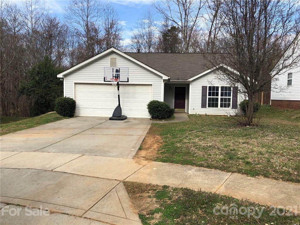 1110 Stonehenge Lane - Photo 1