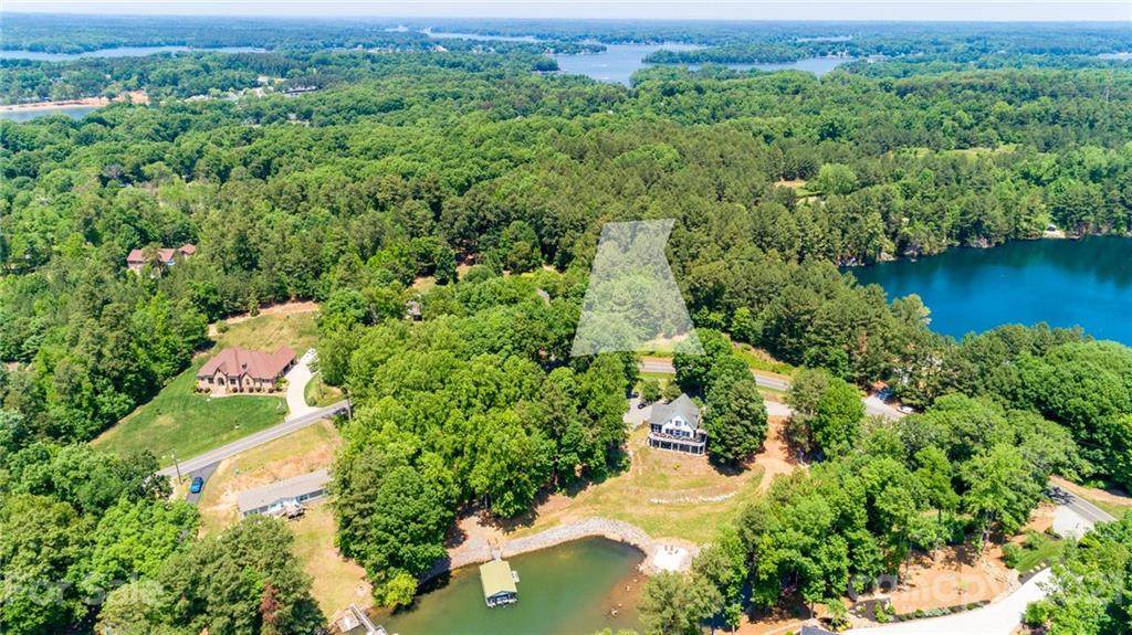 353 Greenbay Road - Photo 1