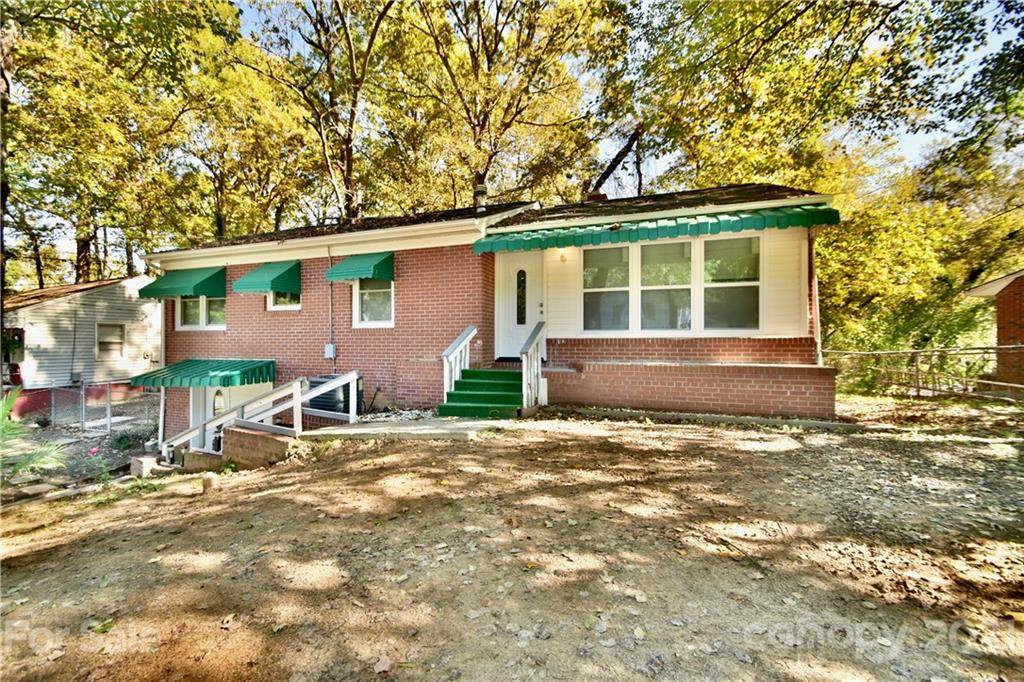 1800 Oak Valley Drive - Photo 1