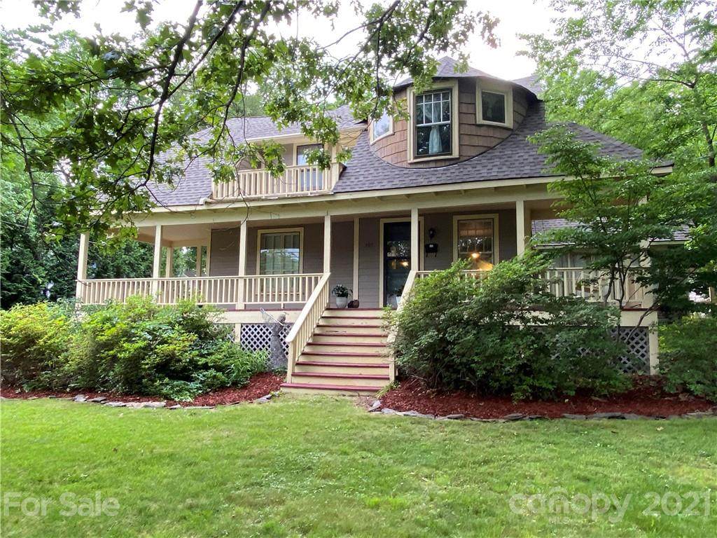 307 Montreat Road - Photo 1