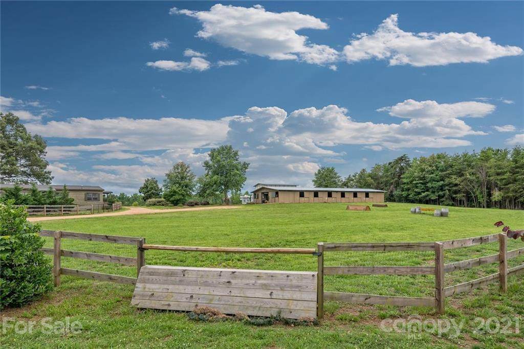 1896 Green Creek Drive - Photo 1