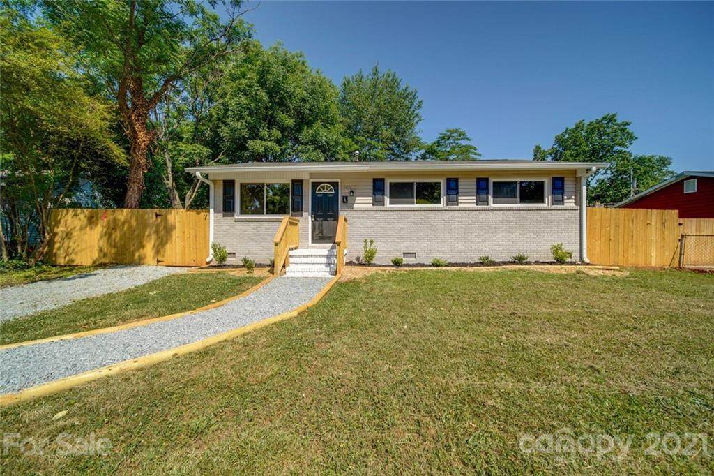 2424 Afton Lane - Photo 1