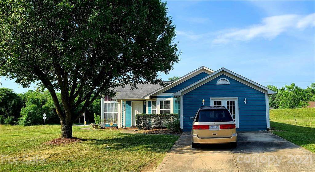 2301 Yorkdale Drive - Photo 1