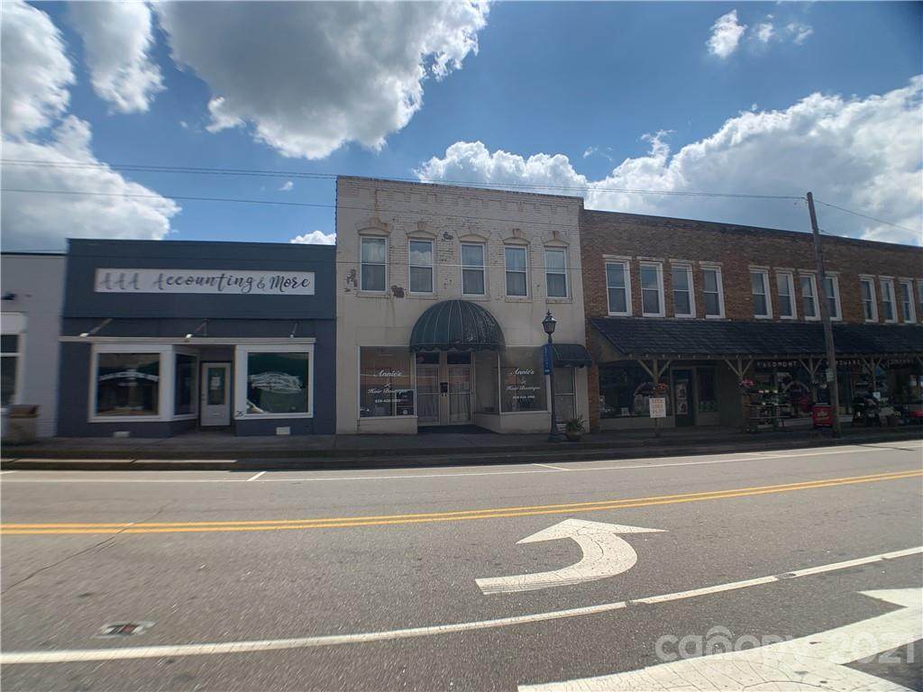20 Main Street - Photo 1