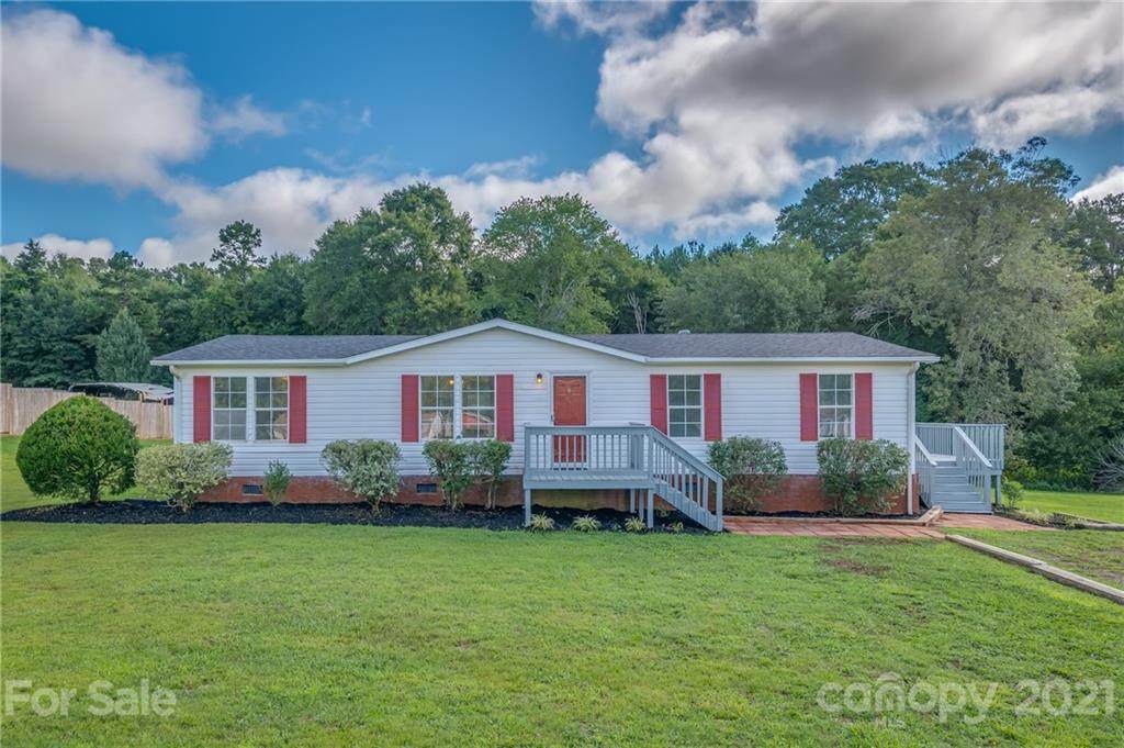 154 Twin Creeks Road - Photo 1