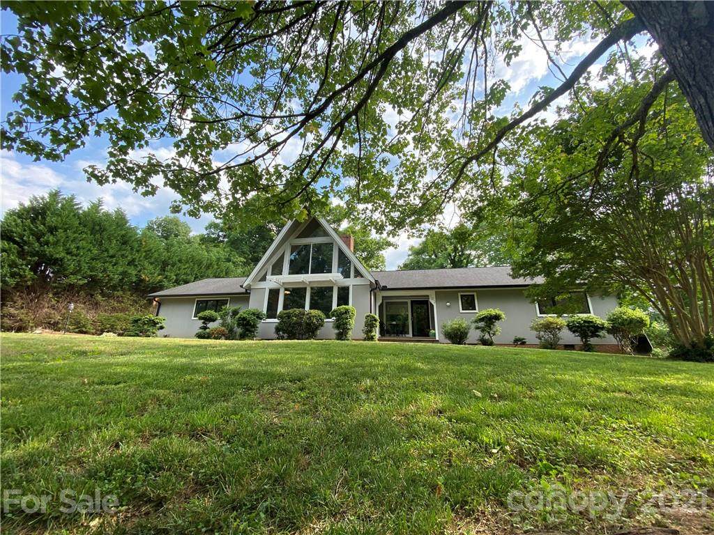 102 Furnifold Street - Photo 1