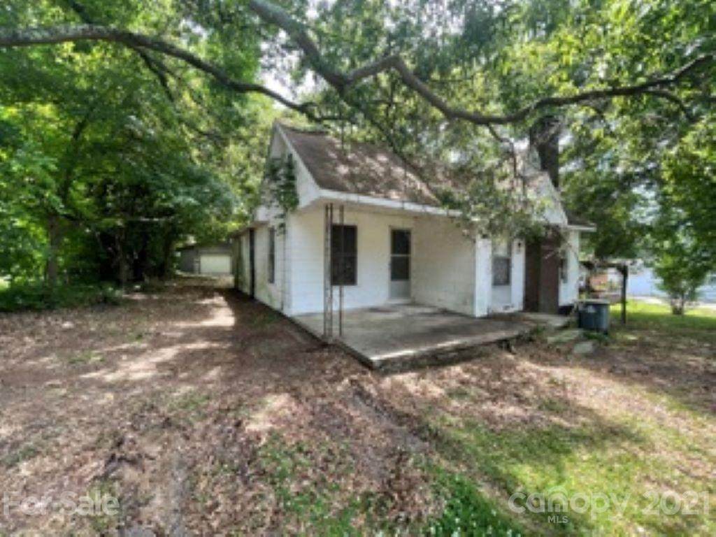 1008 Marie Avenue - Photo 1