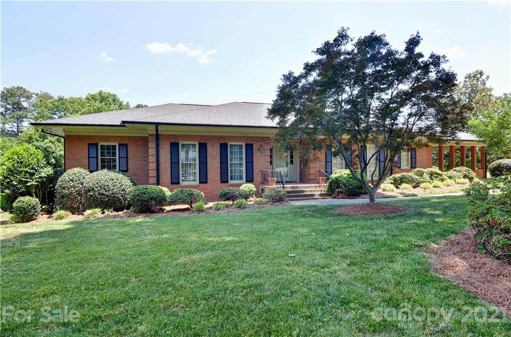 2624 Rolling Hills Drive - Photo 1