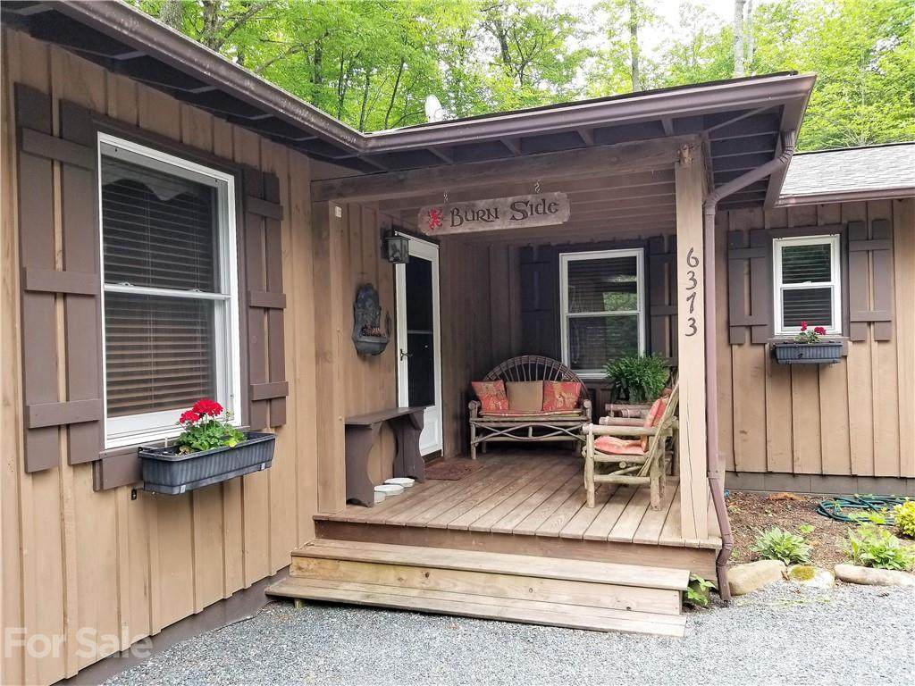 6373 Hemlock Road - Photo 1