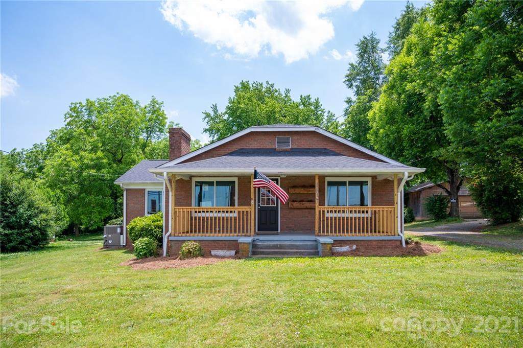1637 Front Street - Photo 1