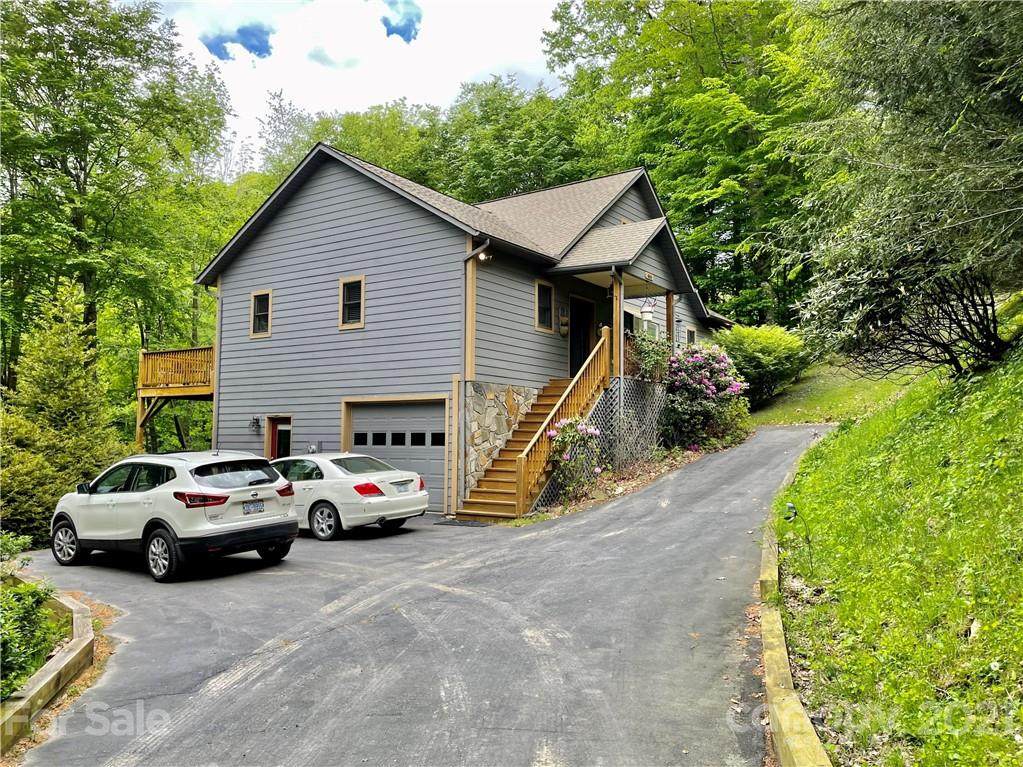 466 Glenaire Drive - Photo 1