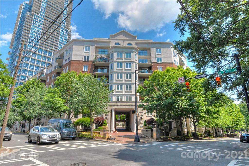300 5th Street - Photo 1