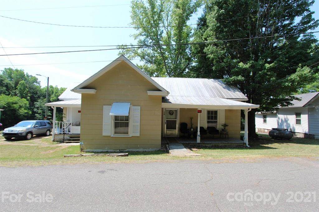 110 Sinclair Lane - Photo 1