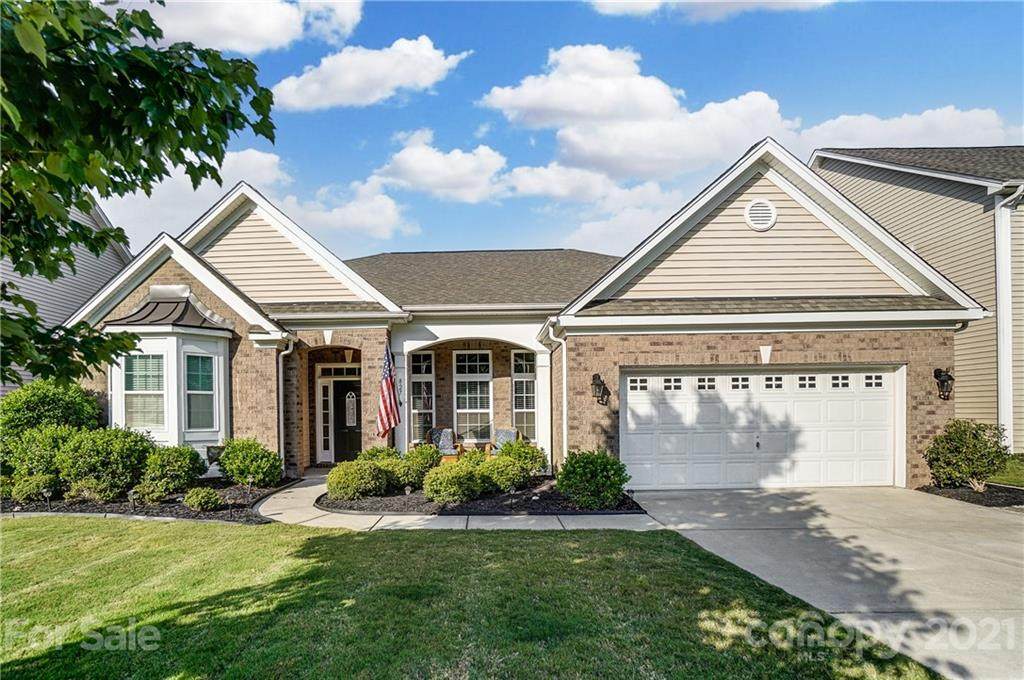 827 Solandra Way - Photo 1