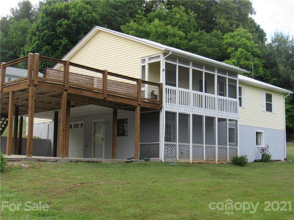 364 Hunters Ridge Drive - Photo 1