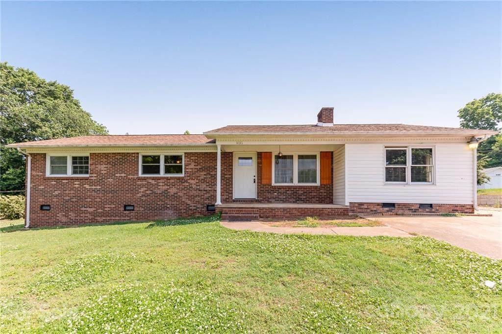 1616 Home Trail - Photo 1
