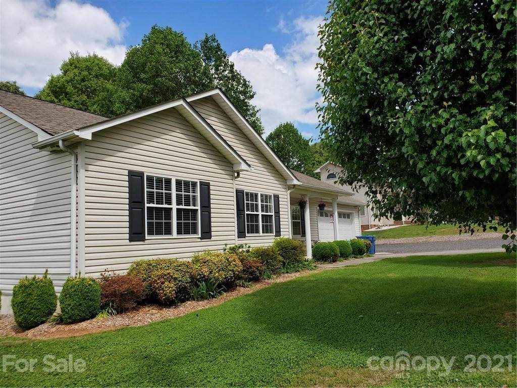 6091 Emory Lane - Photo 1